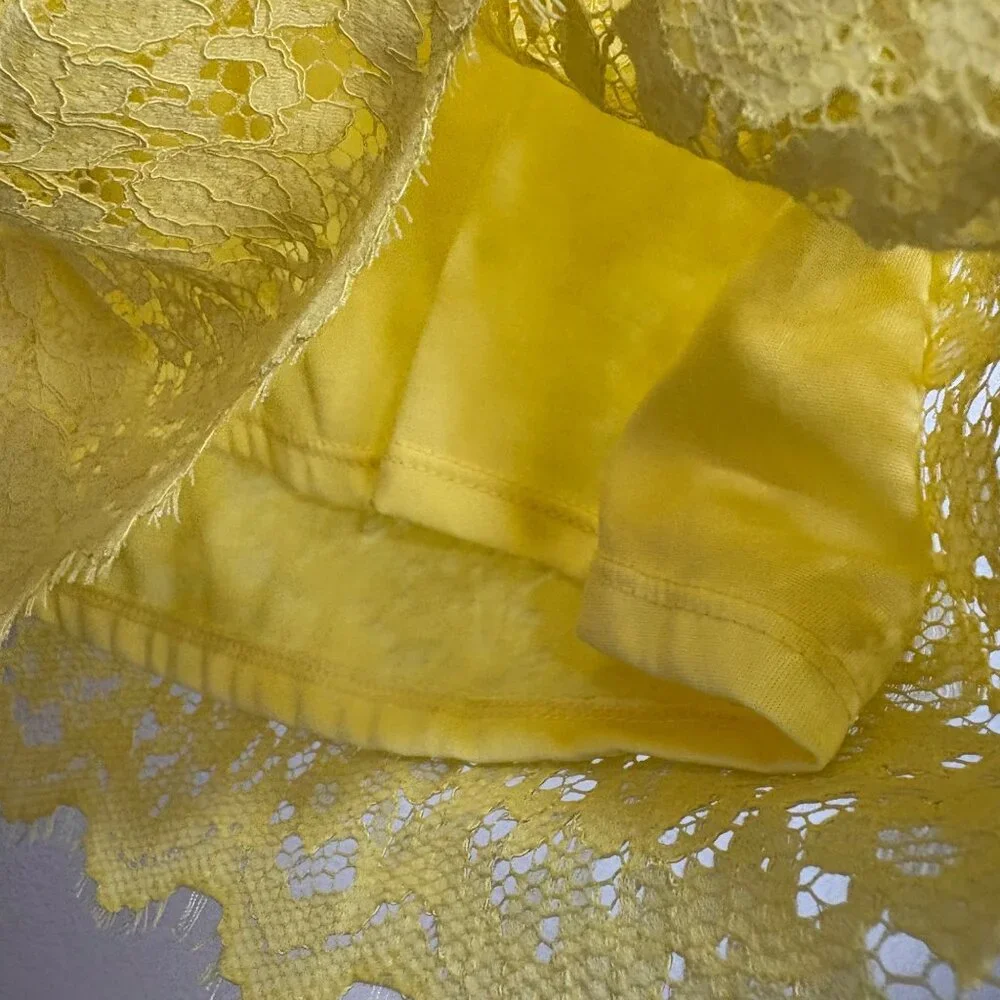 Liz Claiborne 2Pc Butter Yellow Lace‎ Top & Skirt XL Stretch Career Spring